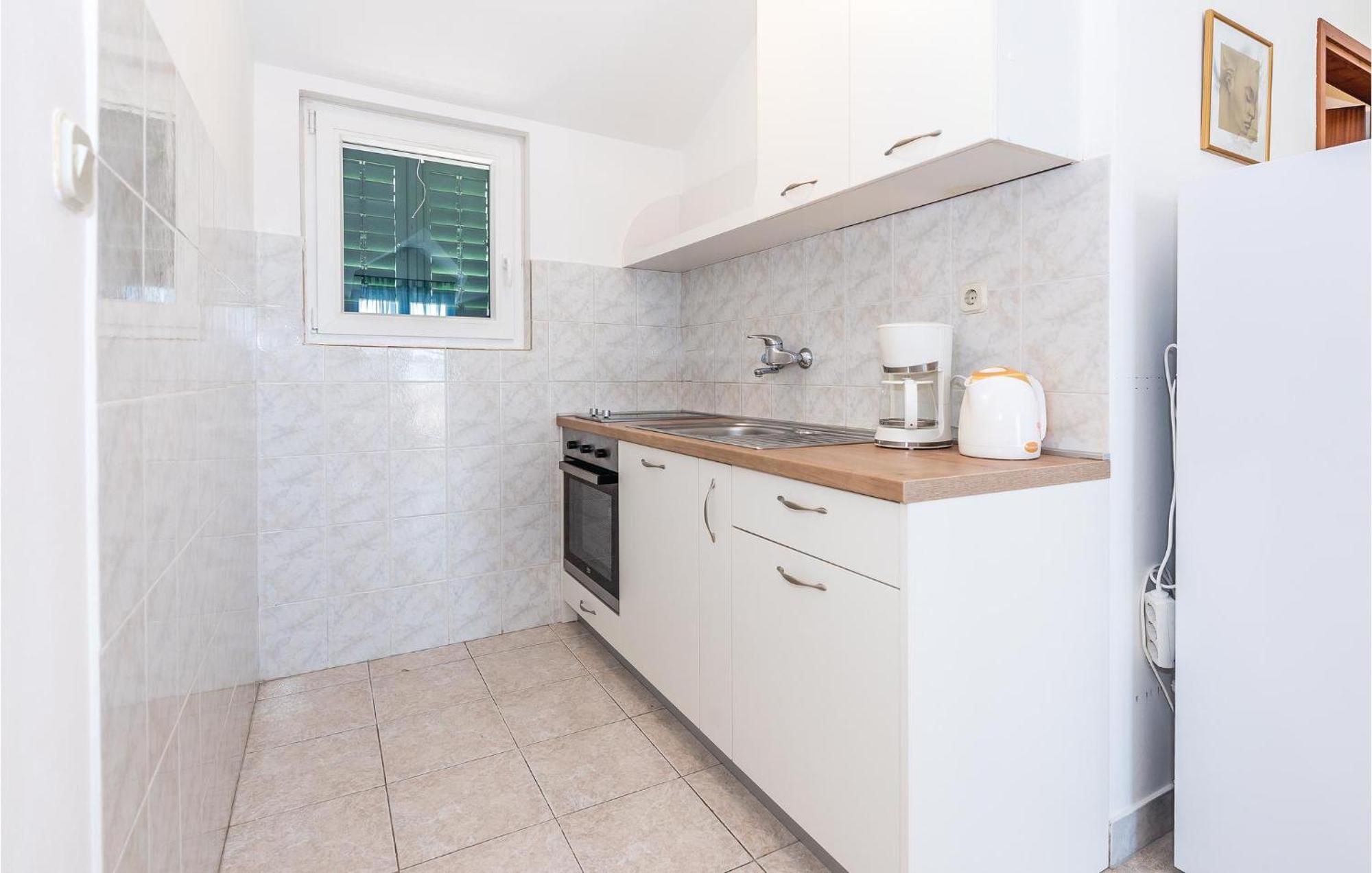 Awesome Apartment In Jezera With Kitchen Esterno foto